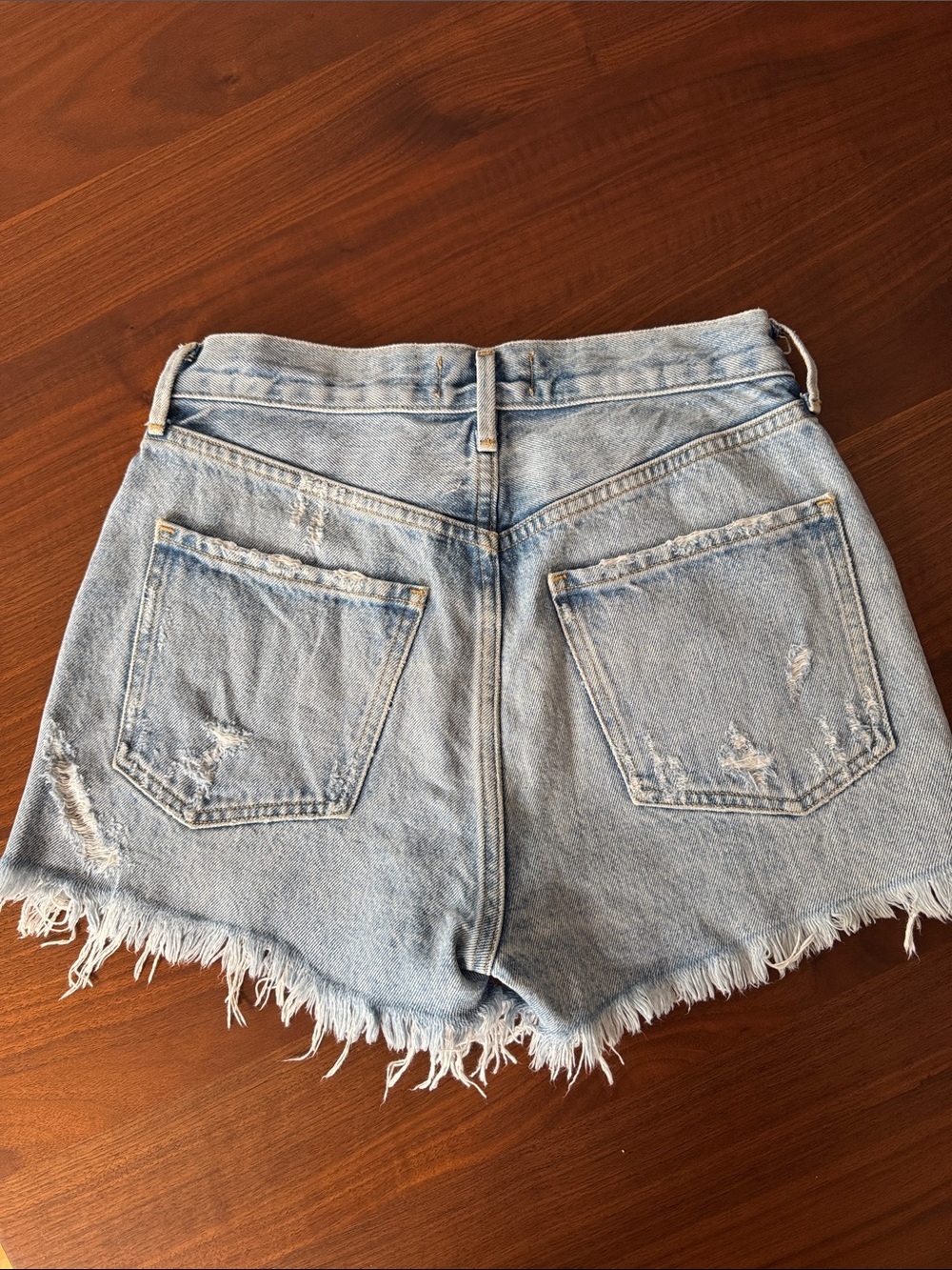 AGOLDE Jaden Jean Short Sz 26 - Picture 6 of 9